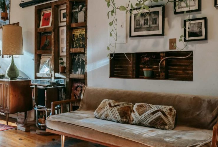 stari-namestaj-dnevna-soba