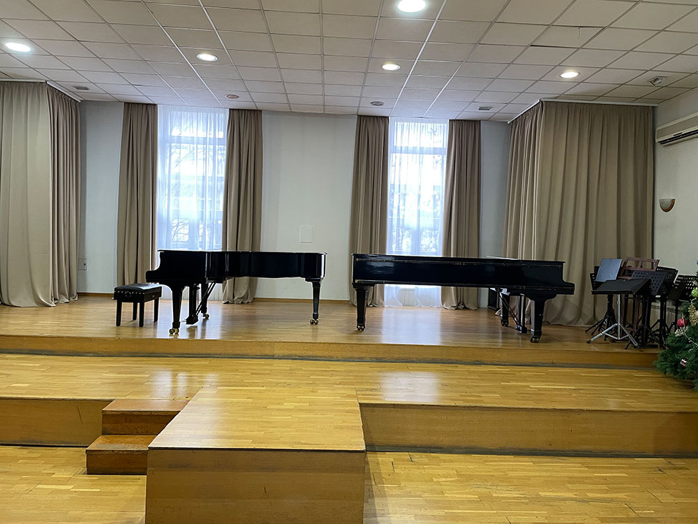 Zavese i draperije letnji trendovi