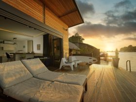 Zalazak sunaca splav na dan Beach House